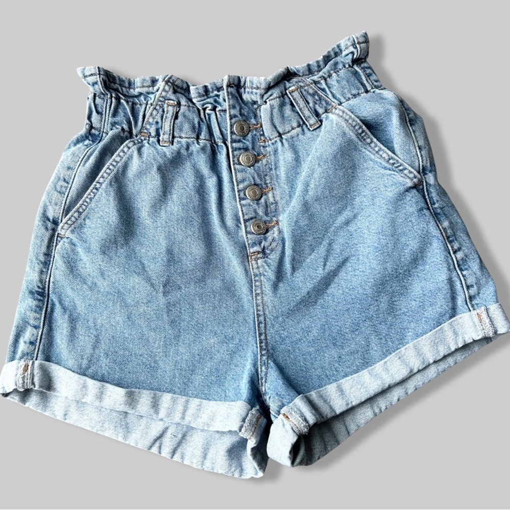 Topshop Paperbag Waist Button  Fly Jean Shorts